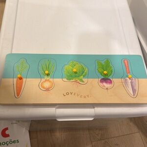 Lovevery Wooden Vegetable Puzzle for Kids
